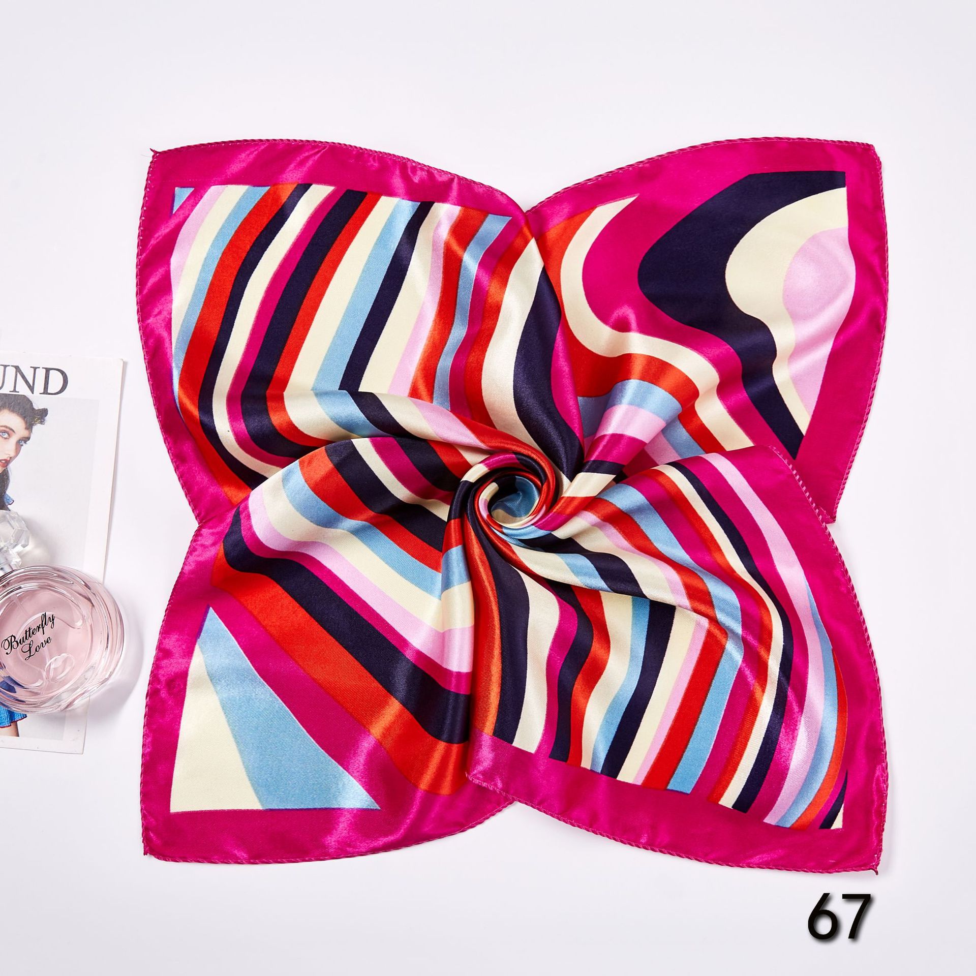 Écharpe carrée imprimée pour f - Ascot Neck Scarf avis et prix