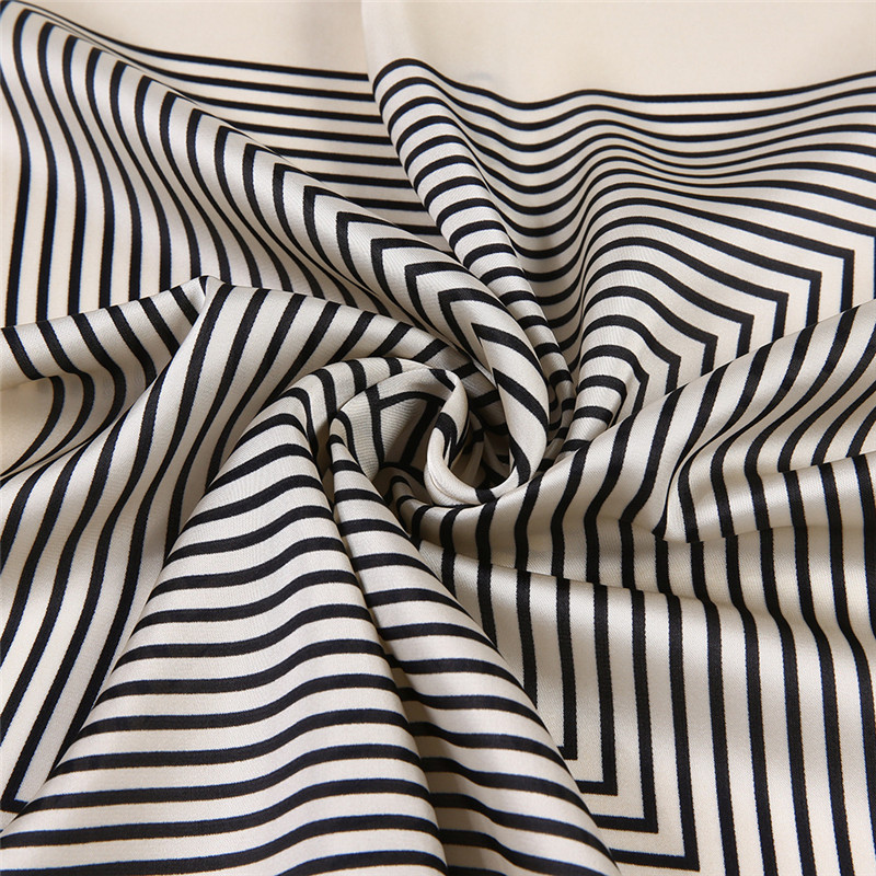 Foulards carrés à franges pour - Silk Tie Striped avis et prix