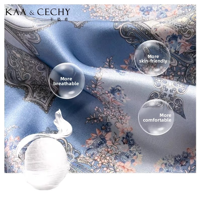 Foulard carré en soie de mûrie - Ascot Neck Scarf avis et prix