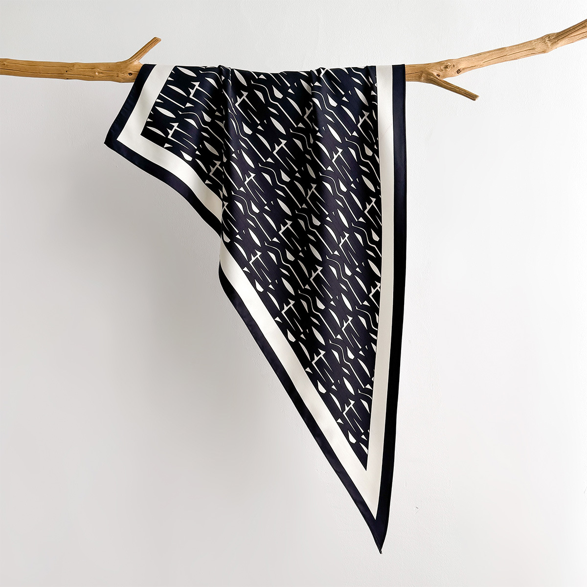 Foulard carré imprimé printani - Scarf Silk Square avis et prix
